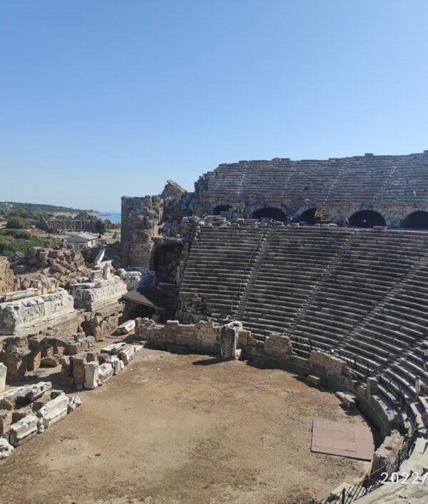 Сиде — гармония древности, красоты и современности