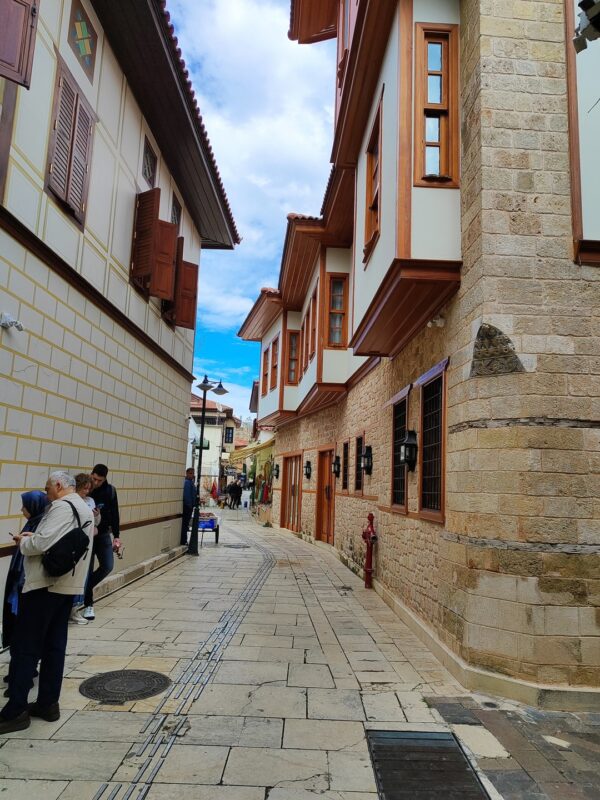 Анталья-за-один-день-на-авто-—-all-inclusive