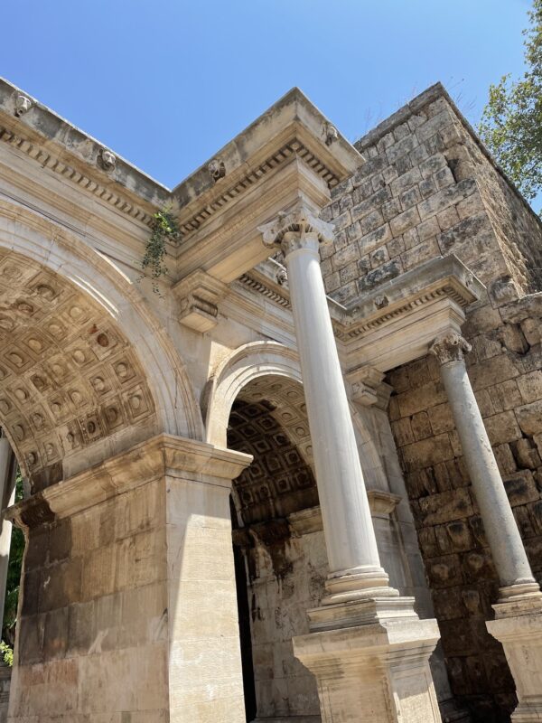 Анталья-за-один-день-на-авто-—-all-inclusive