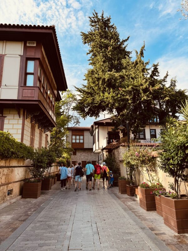 Анталья-за-один-день-на-авто-—-all-inclusive